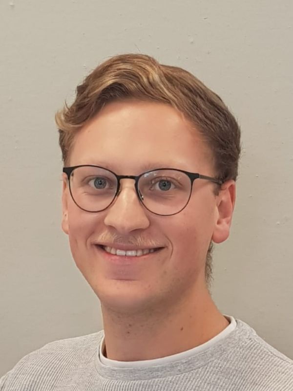 J. Salewski